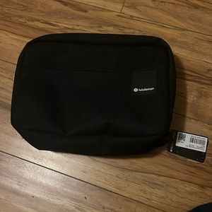 Lululemon travel bag